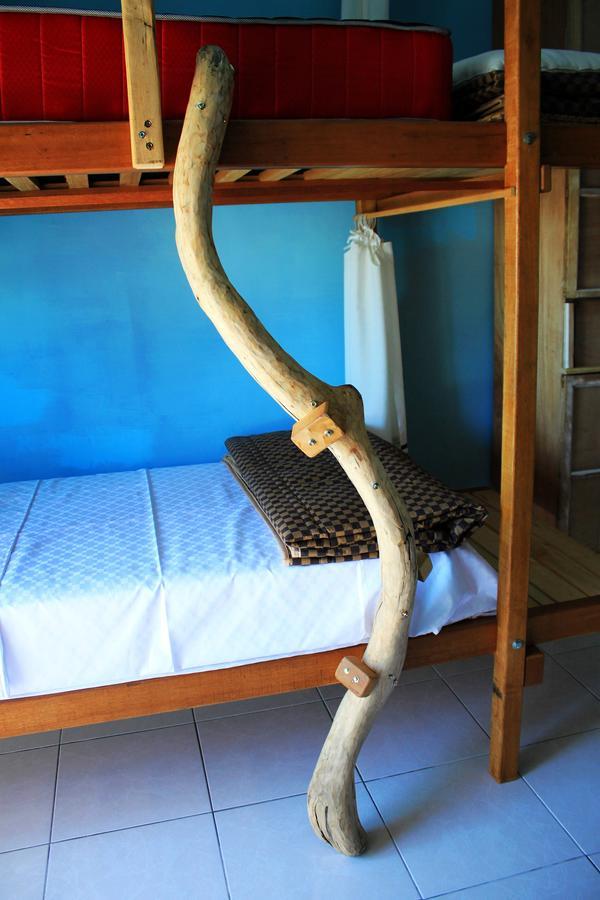 Dulan Groundnut Backpacker Hostel Donghe Bagian luar foto