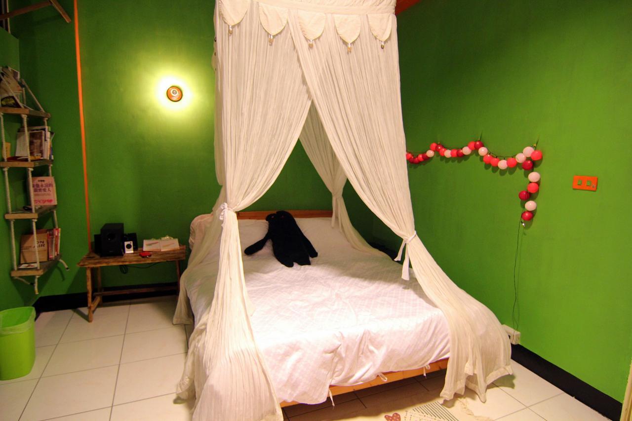 Dulan Groundnut Backpacker Hostel Donghe Bagian luar foto